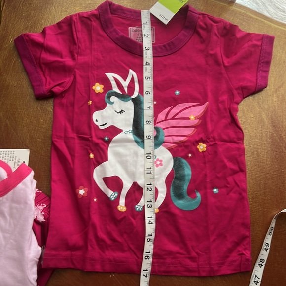 NWT 2 Girls 2 piece short set Size 4T Shirt with matching shorts - Picture 13 of 17